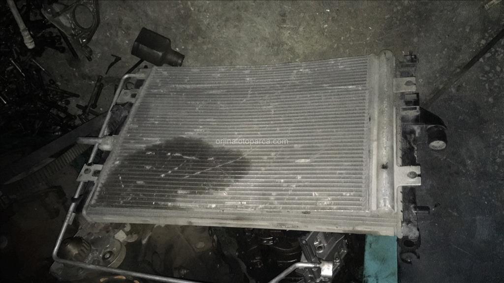 Dacıa duster çıkma orjinal klima radyatörü