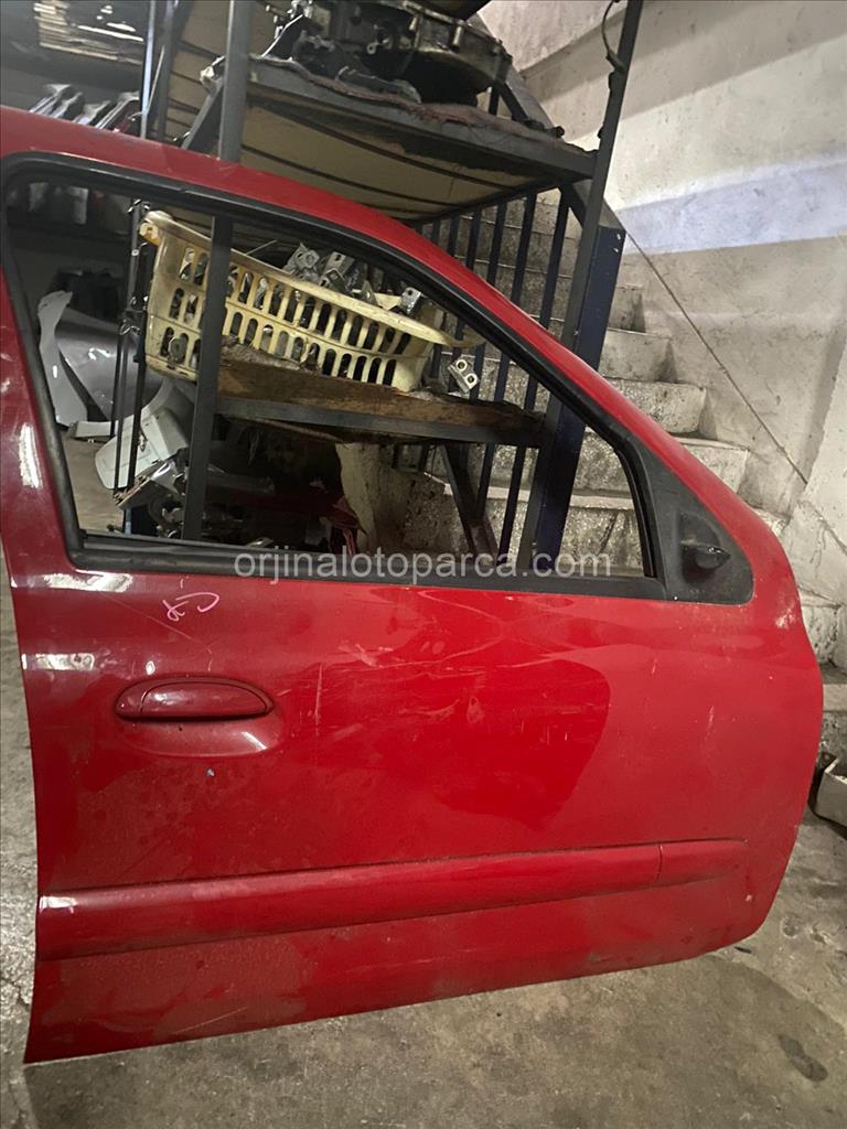 Renault Clio 2 Çıkma Sağ Ön Kapı